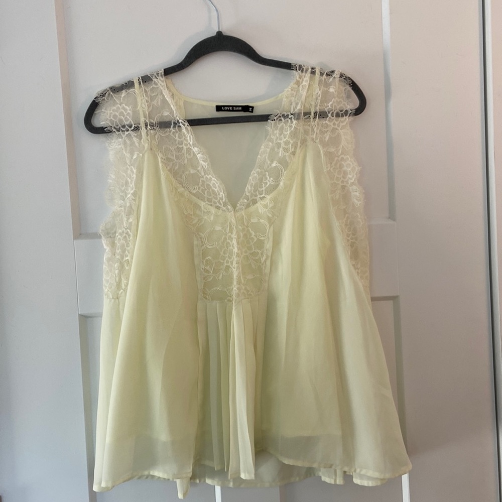 LOVE SAM blouse